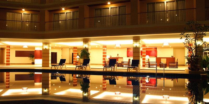 Kalim Resort Patong Exteriér fotografie