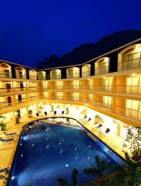 Kalim Resort Patong Exteriér fotografie