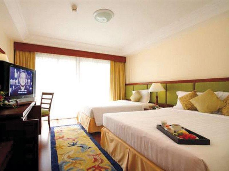 Kalim Resort Patong Exteriér fotografie