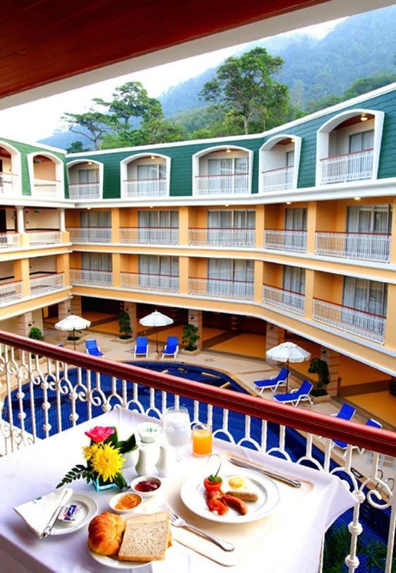 Kalim Resort Patong Exteriér fotografie